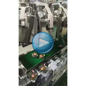 鹵蛋給袋式真空包裝機，高速120包/分鐘