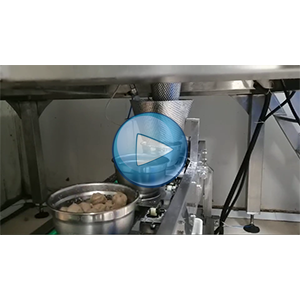 牛肉丸給袋式真空機(jī)，多頭秤+碗式提升機(jī)